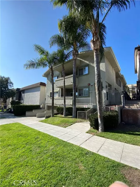 Burbank, CA 91501,621 E Olive Avenue #106