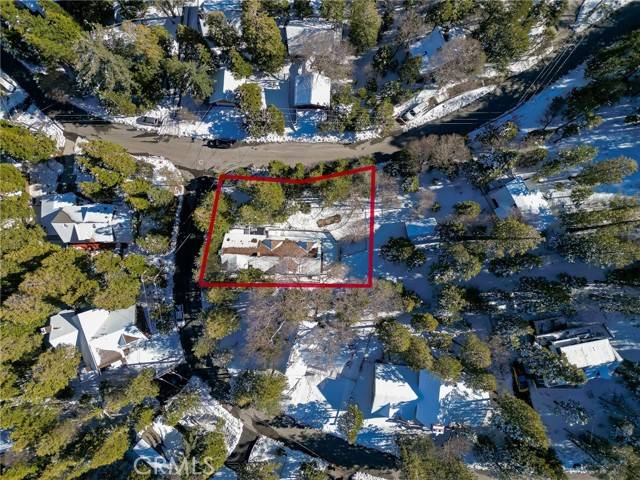 497 Pyramid Drive, Lake Arrowhead, CA 92352