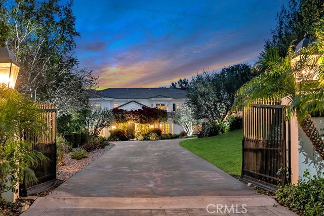 2136 High Knoll Circle, Westlake Village, CA 91362