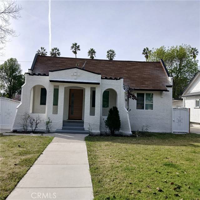 5109 S 7th Avenue, Los Angeles, CA 90043