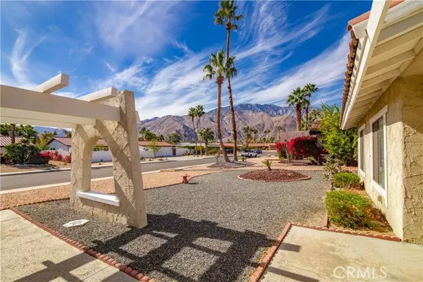 Palm Springs, CA 92262,1332 E Del Paso Way