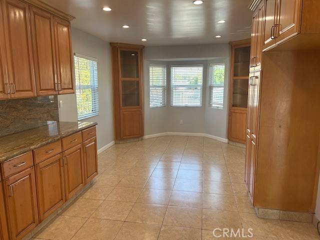 18010 Erwin Street, Encino, CA 91316