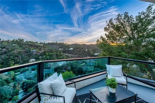 Studio City, CA 91604,3651 Alta Mesa Drive