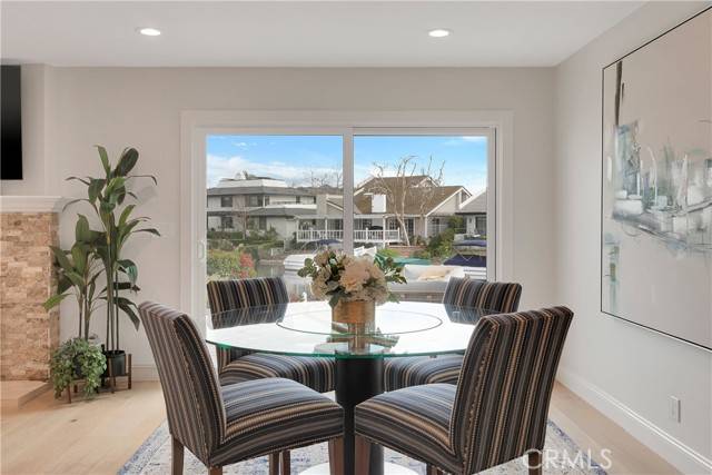 Westlake Village, CA 91361,2406 Windward Circle