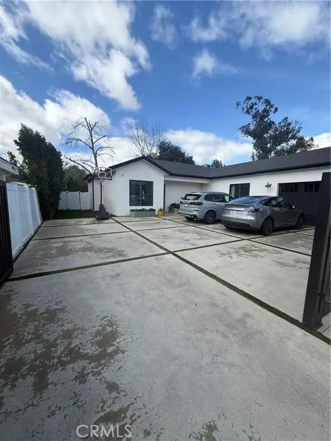 Tarzana, CA 91356,5919 Melvin Street