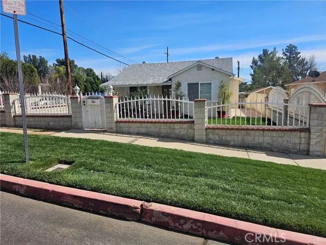 13232 HERRON, Sylmar, CA 91342