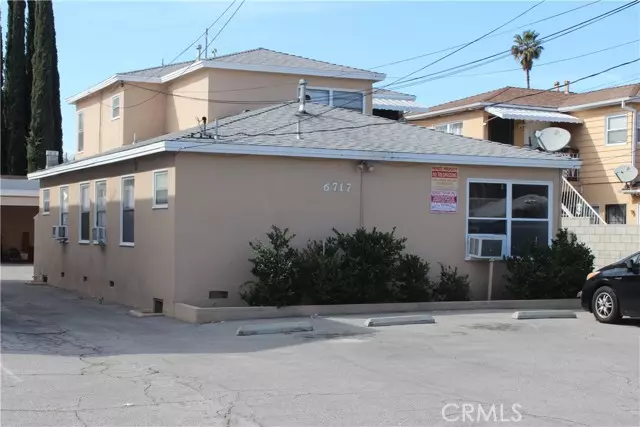 6717 Fulton Avenue, Van Nuys, CA 91401