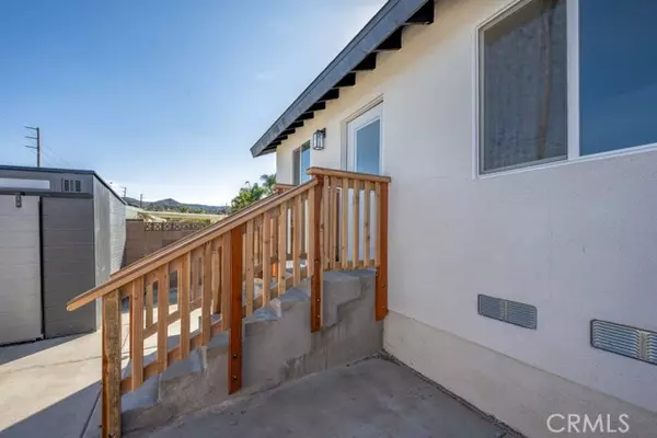 1069 Erringer Road #2, Simi Valley, CA 93065