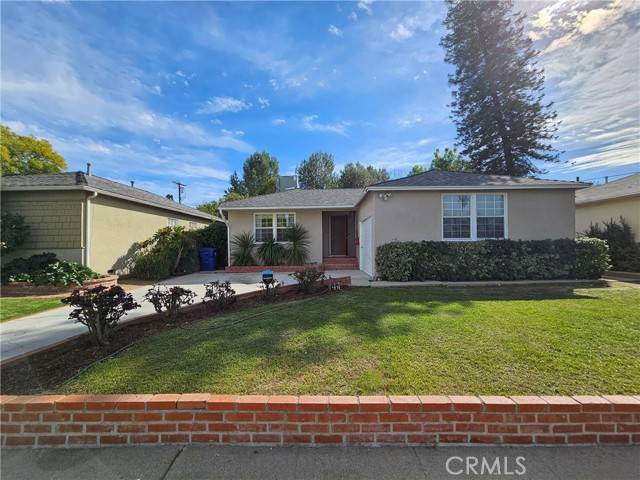 17652 Bessemer Street, Encino, CA 91316