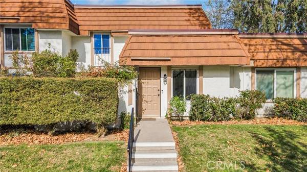 10120 Larwin Avenue #5, Chatsworth, CA 91311