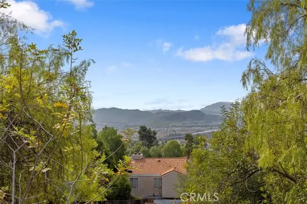 Canyon Country, CA 91387,28072 Magic Mountain Lane