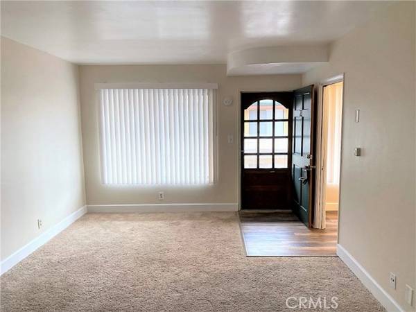 2115 Placentia Avenue #21, Costa Mesa, CA 92627