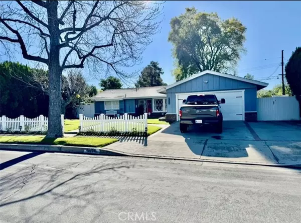 13086 Oberlin Street, Sylmar, CA 91342