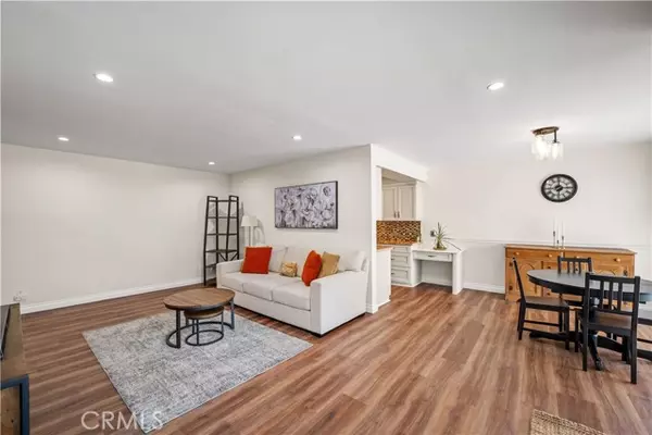 Sherman Oaks, CA 91403,4647 Willis Avenue #217