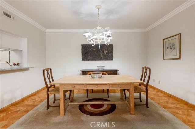 Sherman Oaks, CA 91403,14569 Benefit Street #212