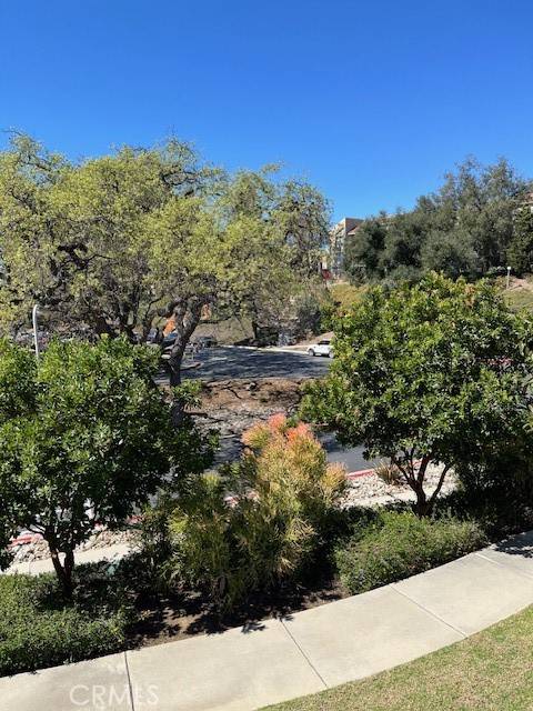 290 Sequoia Court #25, Thousand Oaks, CA 91360