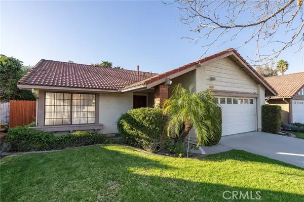 13543 Bear Valley Road, Moorpark, CA 93021