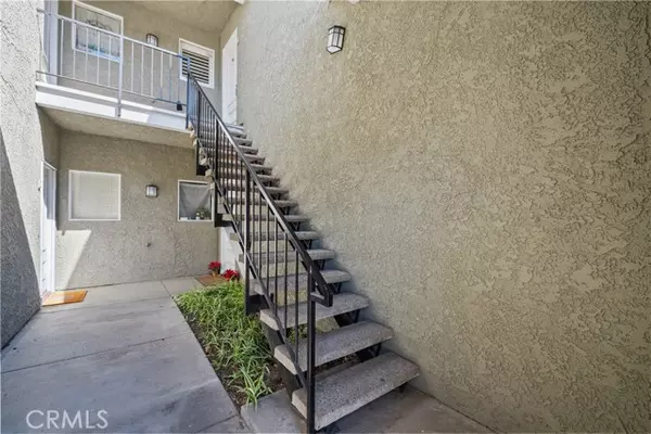 27616 Susan Beth Way #I, Saugus, CA 91350