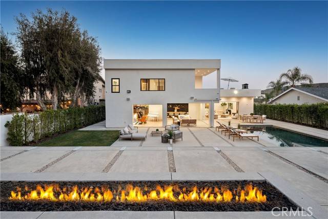Tarzana, CA 91356,4001 Coldstream