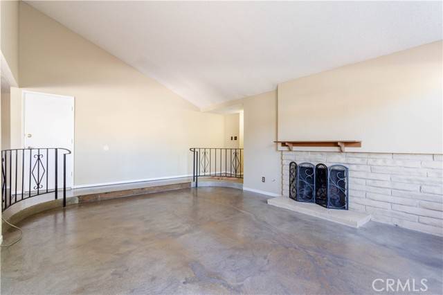 Saugus, CA 91350,21441 Peggy Joyce Lane