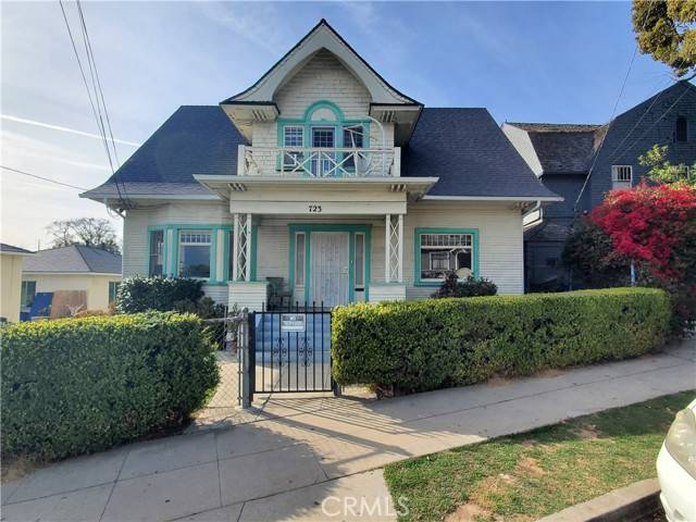 717 E Kensington Road, Los Angeles, CA 90026