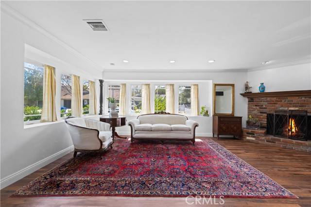 Newhall, CA 91321,24405 Derian Drive