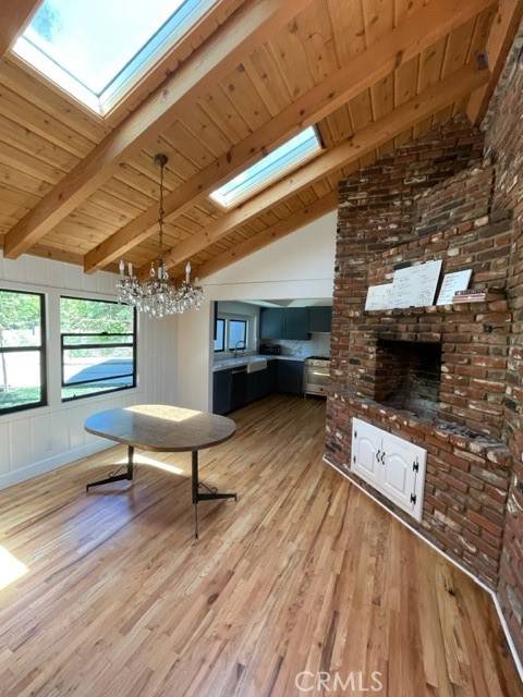 Woodland Hills, CA 91367,23528 collins
