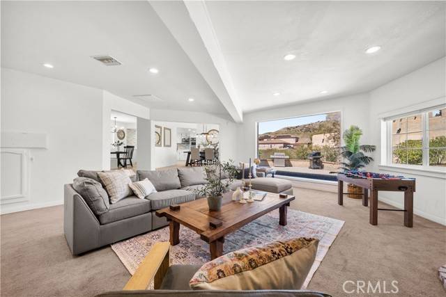 13657 Davenport Road, Agua Dulce, CA 91390