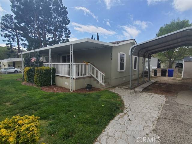 Saugus, CA 91350,29021 Bouquet Canyon #317