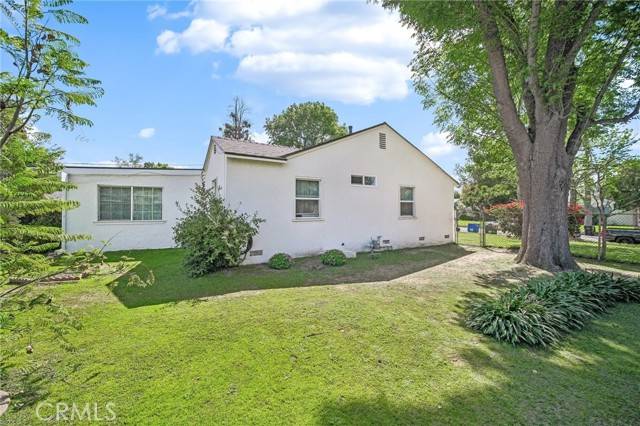 Mission Hills (san Fernando), CA 91345,15049 Kingsbury Street