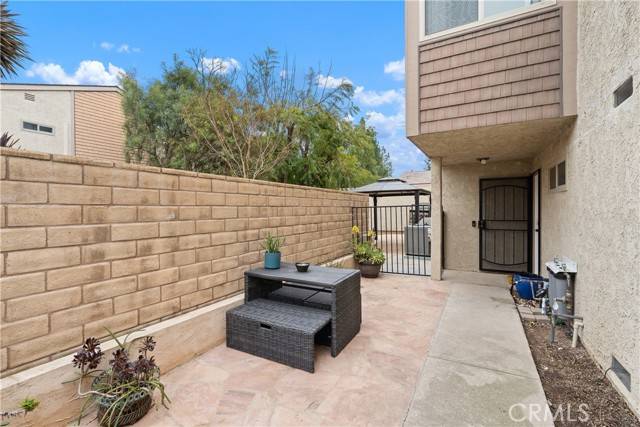 Thousand Oaks, CA 91360,3092 Saffron Circle