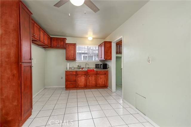Pacoima, CA 91331,13127 Hoyt Street
