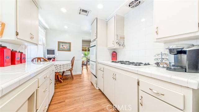 Granada Hills, CA 91344,15713 Tulsa Street