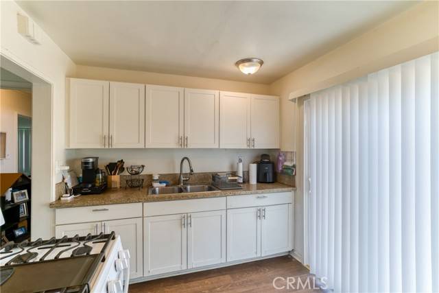 Panorama City, CA 91402,8406 Lennox Avenue