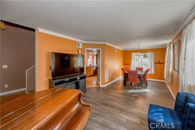 Castaic, CA 91384,28874 Lincoln Avenue
