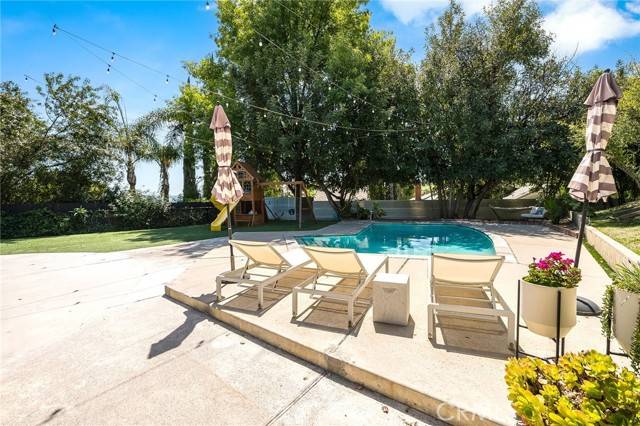 7031 Scarborough Peak Drive, West Hills, CA 91307