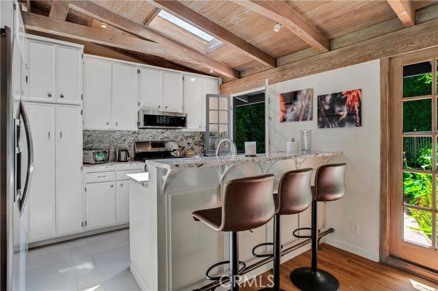 Sherman Oaks, CA 91403,15100 Del Gado Drive