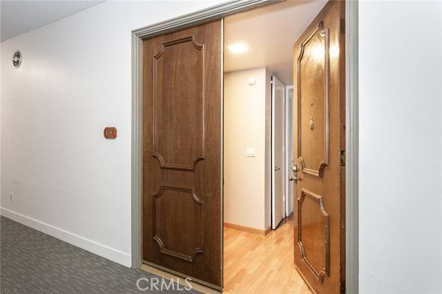 17711 Margate Street #108, Encino, CA 91316