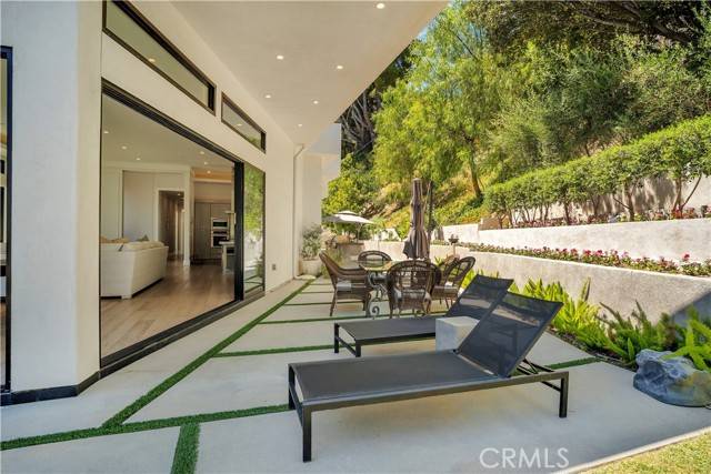 Tarzana, CA 91356,4737 Dunas Lane