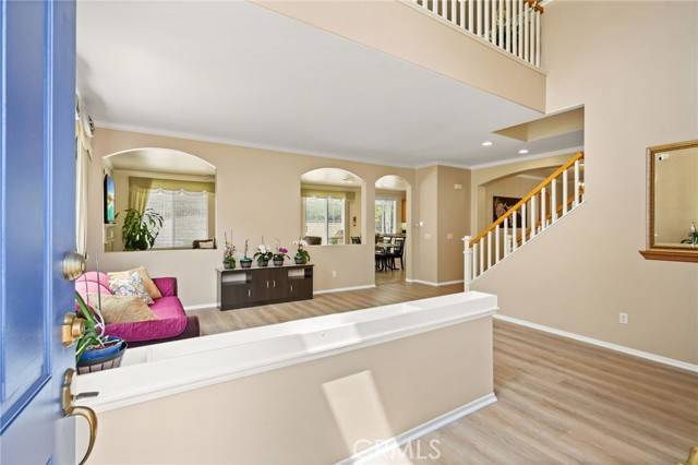 Newhall, CA 91321,23807 Oak View Lane