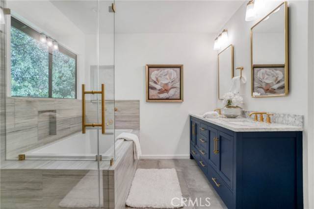 Sherman Oaks, CA 91423,3392 Coy Drive