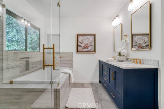 Sherman Oaks, CA 91423,3392 Coy Drive