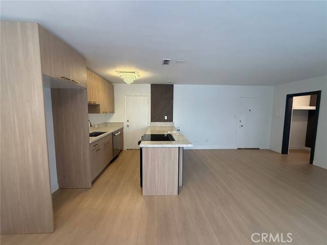 960 Larrabee Street #120, West Hollywood, CA 90069
