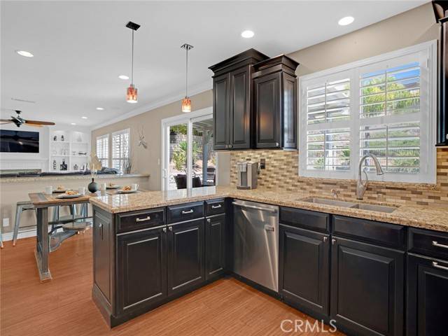 Castaic, CA 91384,28725 Ponderosa Street