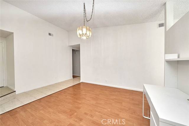 Chatsworth, CA 91311,20407 Lemarsh Street