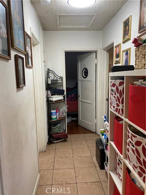 Panorama City, CA 91402,8849 Tyrone Avenue