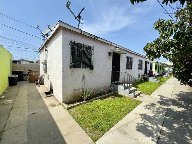 1104 W 87th Street, Los Angeles, CA 90044
