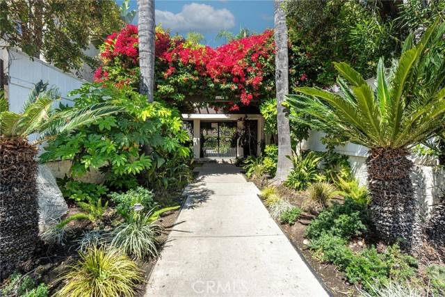 4321 Matilija Avenue #14, Sherman Oaks, CA 91423