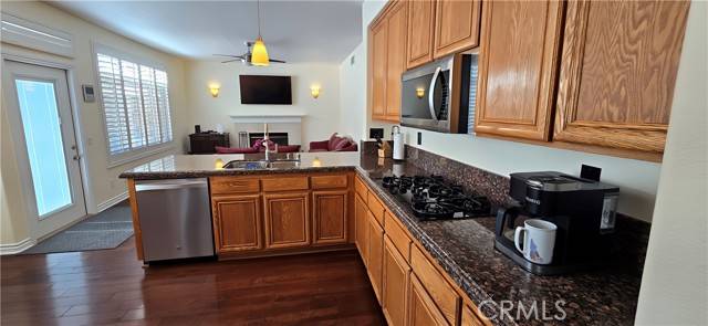 Valencia, CA 91354,27324 Chesterfield Drive