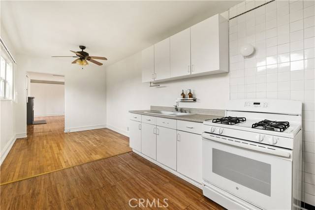 Santa Monica, CA 90404,1520 Michigan Avenue #3